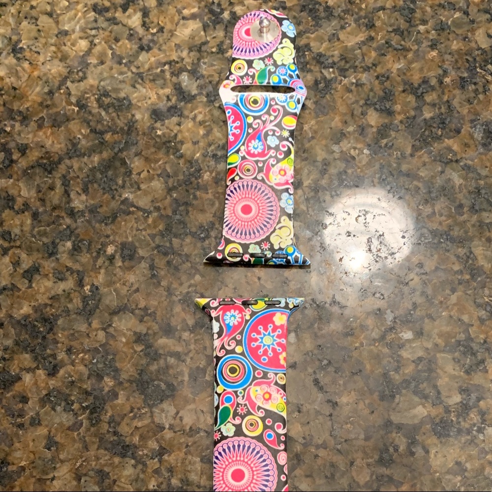 TWO APPLE WATCH SERIES 3 42 mm BANDS!